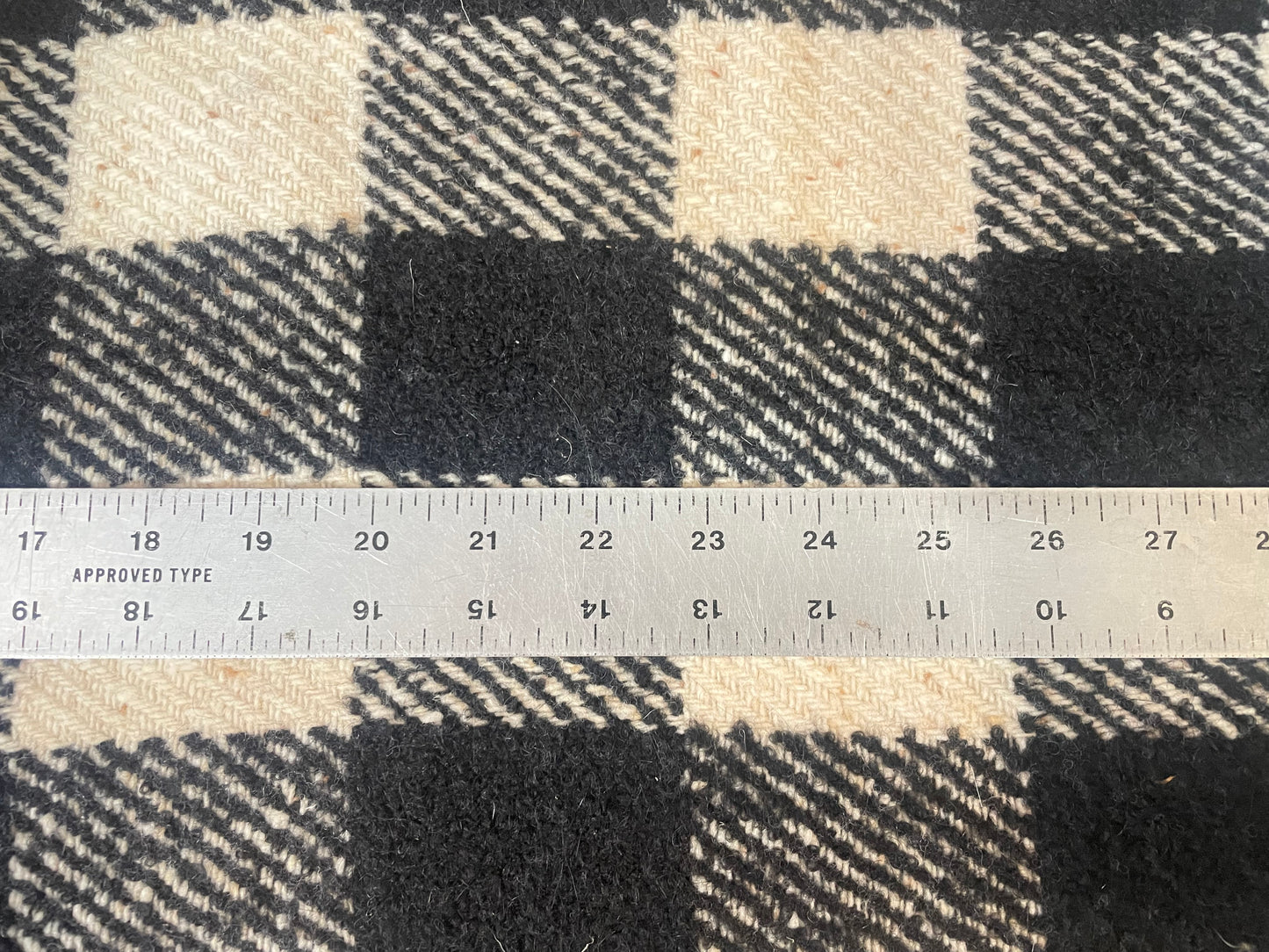Italian Textured Wool Plaid - Beige & Black