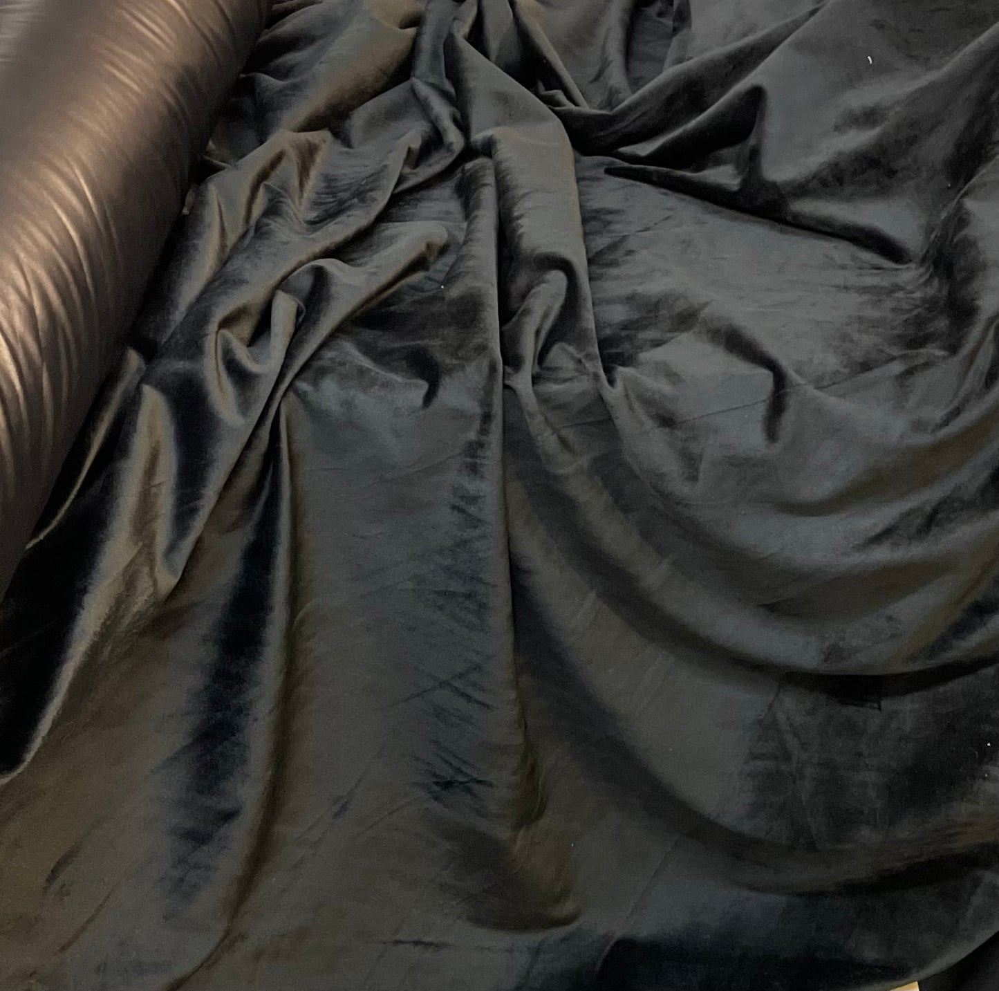 Smooth Stretch Faux Leather/Stretch Velvet- Black