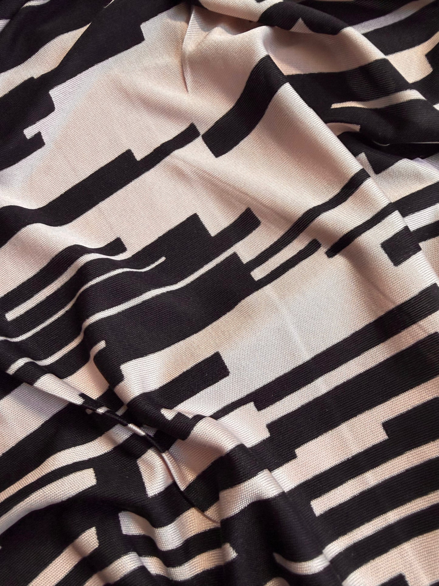 Printed Silk Jersey - Geometric Light Pink & Black