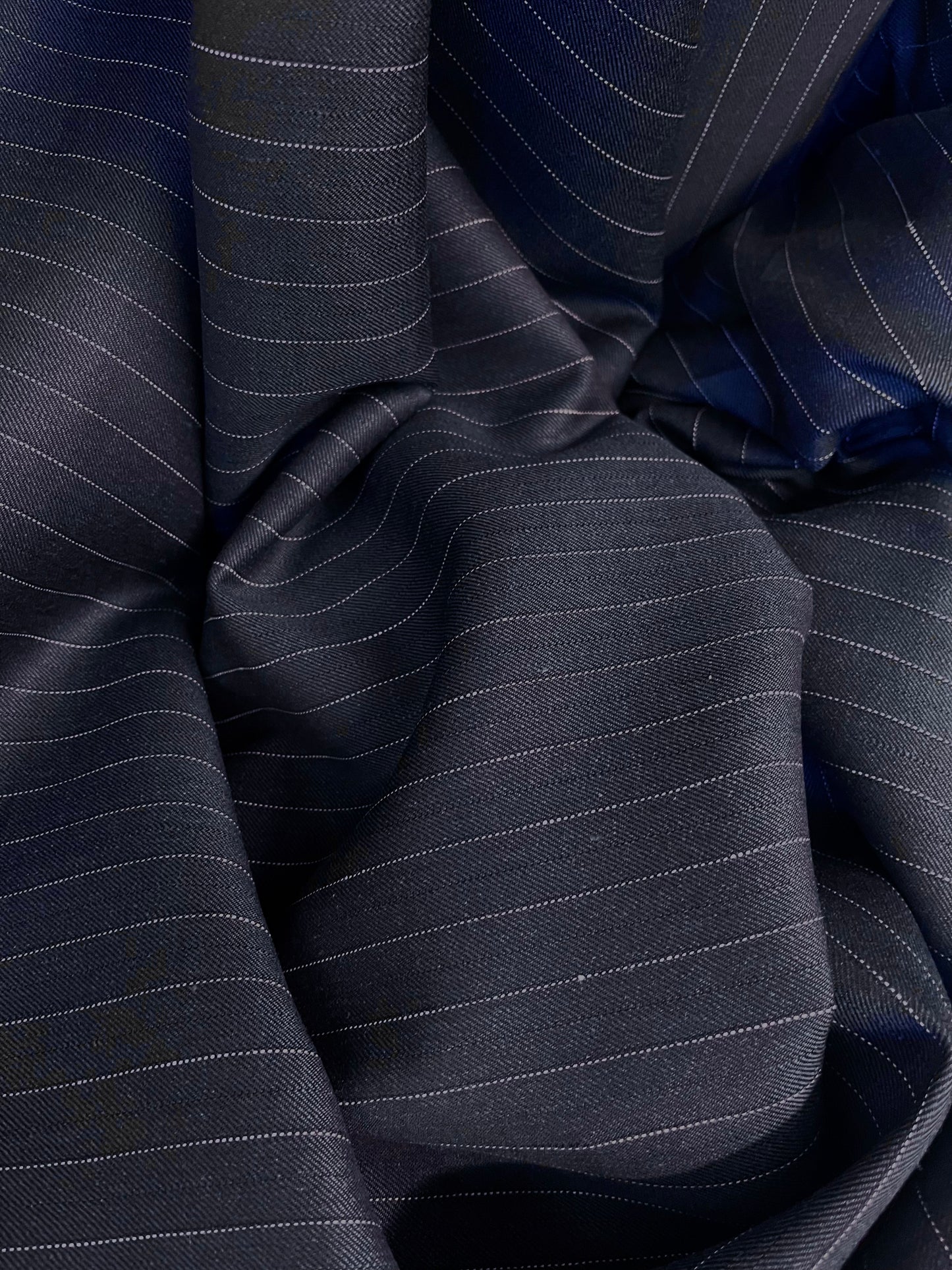 Italian Virgin Wool & Linen Suiting - Navy & White Pinstripe