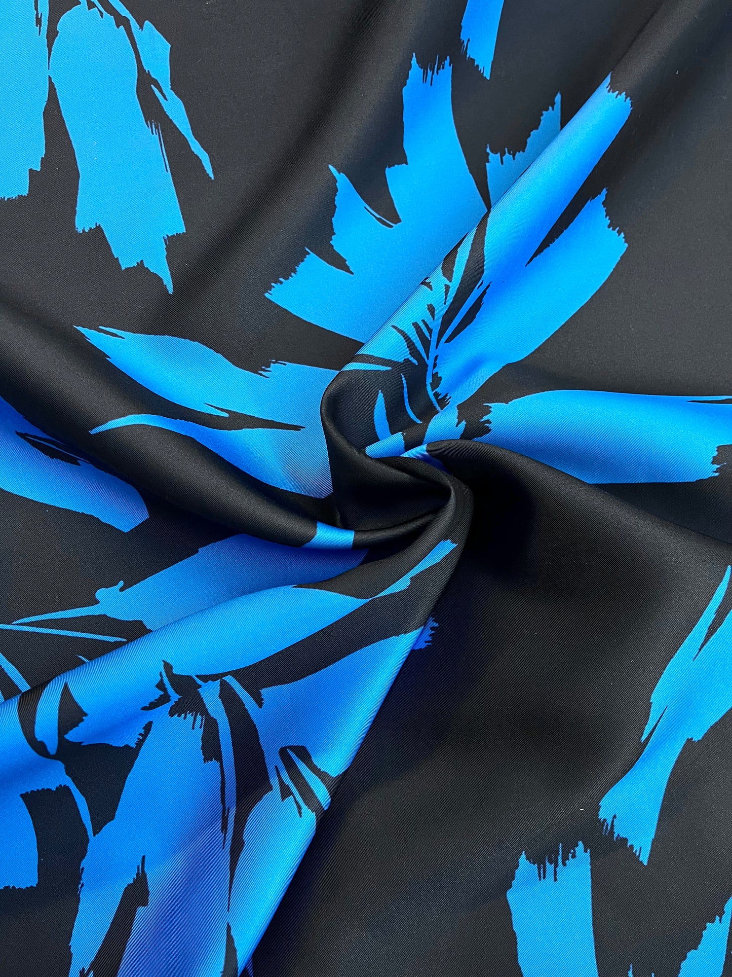 Jumbo Print Poly Zibeline - Navy Blue & Turquoise