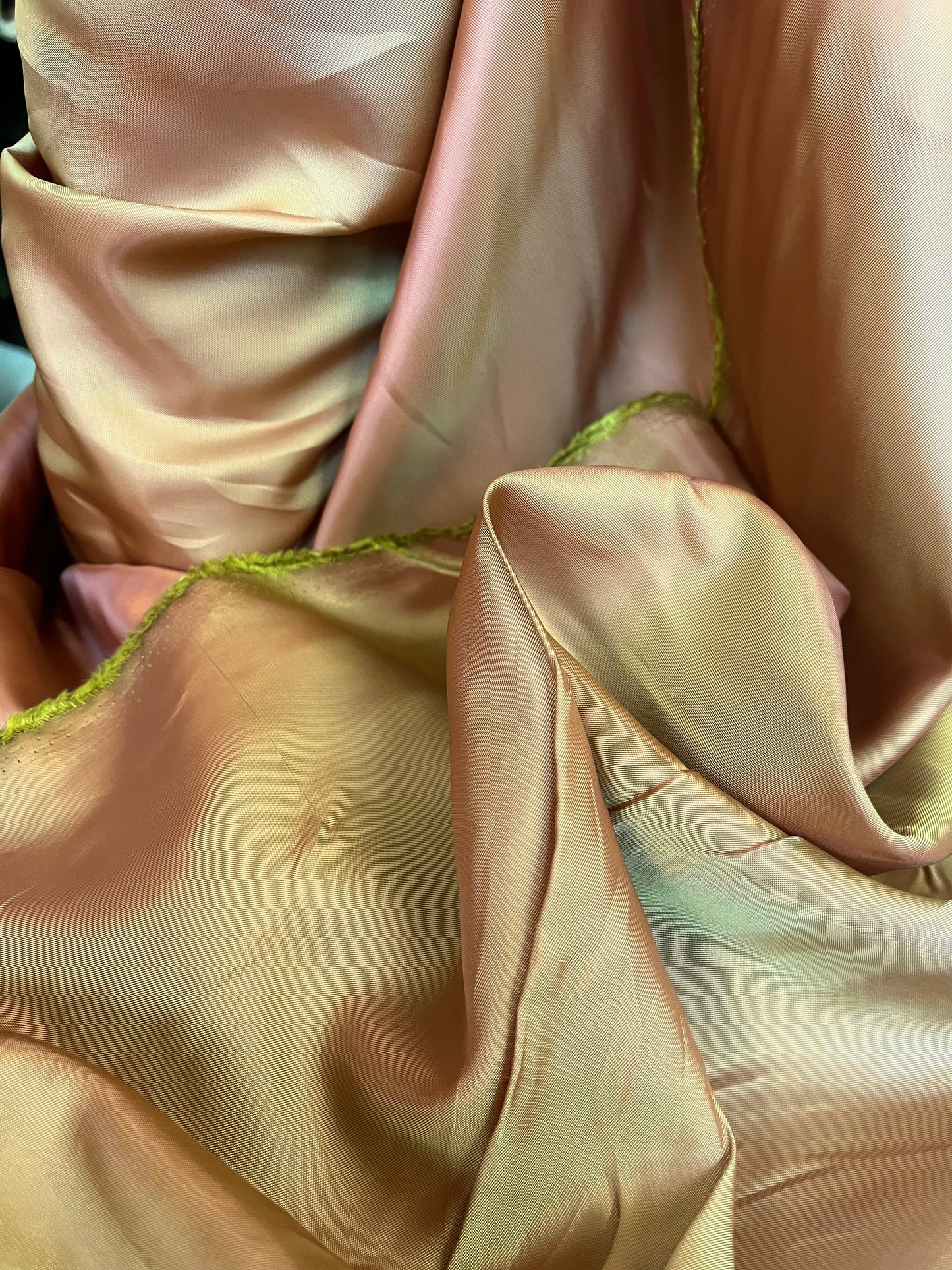 Iridescent Twill Poly Lining - Clay Pink & Green