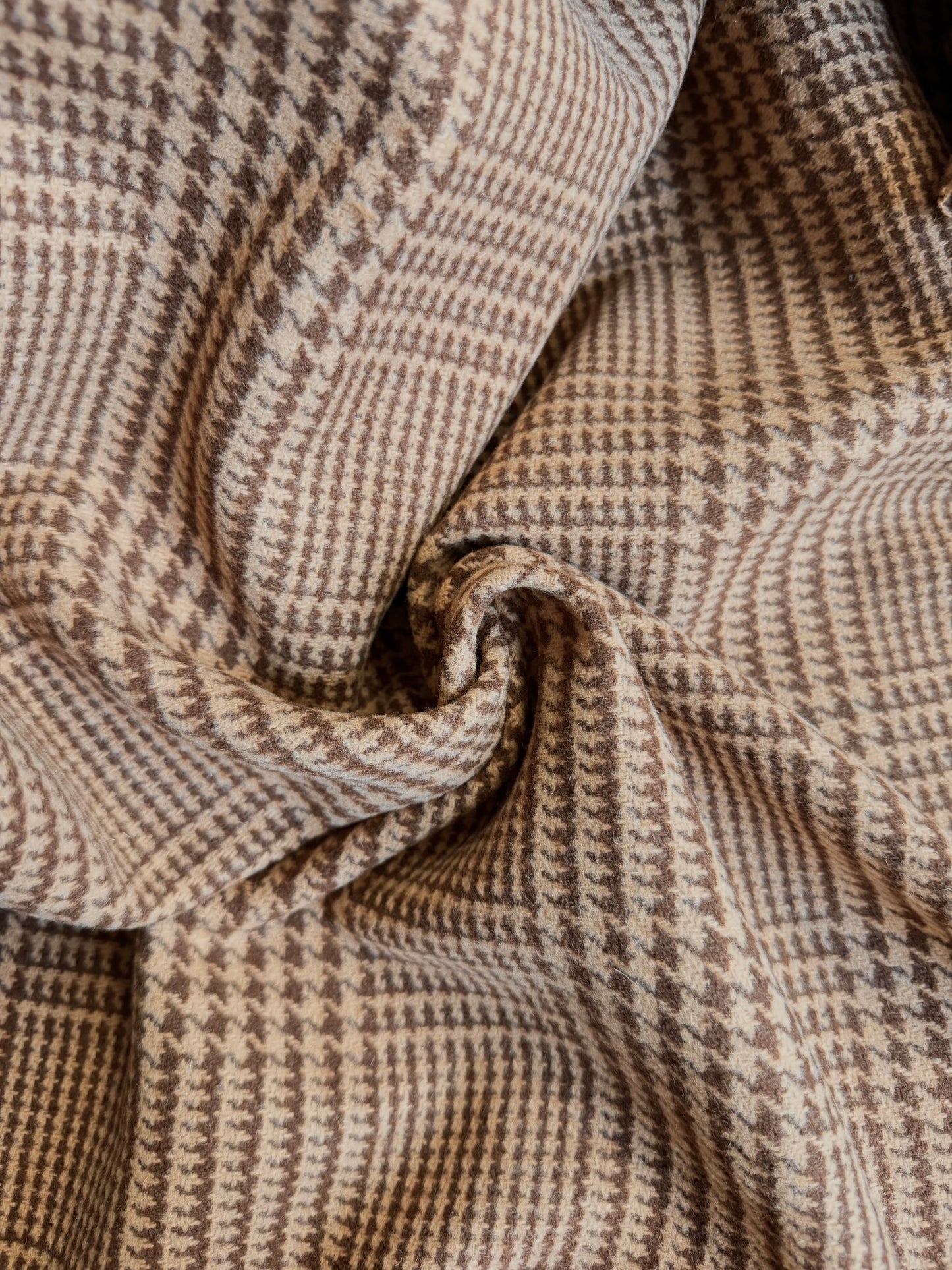 Heritage Label - Italian Houndstooth Plaid Wool - Brown & Tan