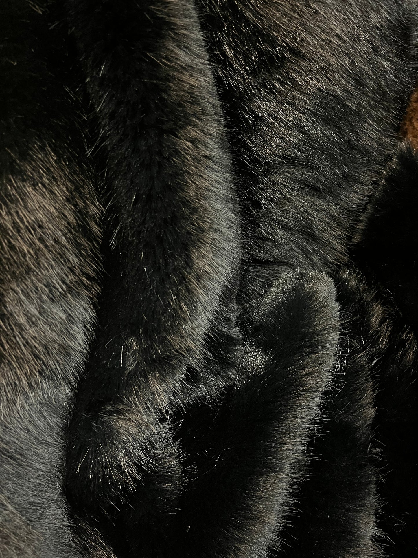 Lux Thick Faux Fur - Jet Black