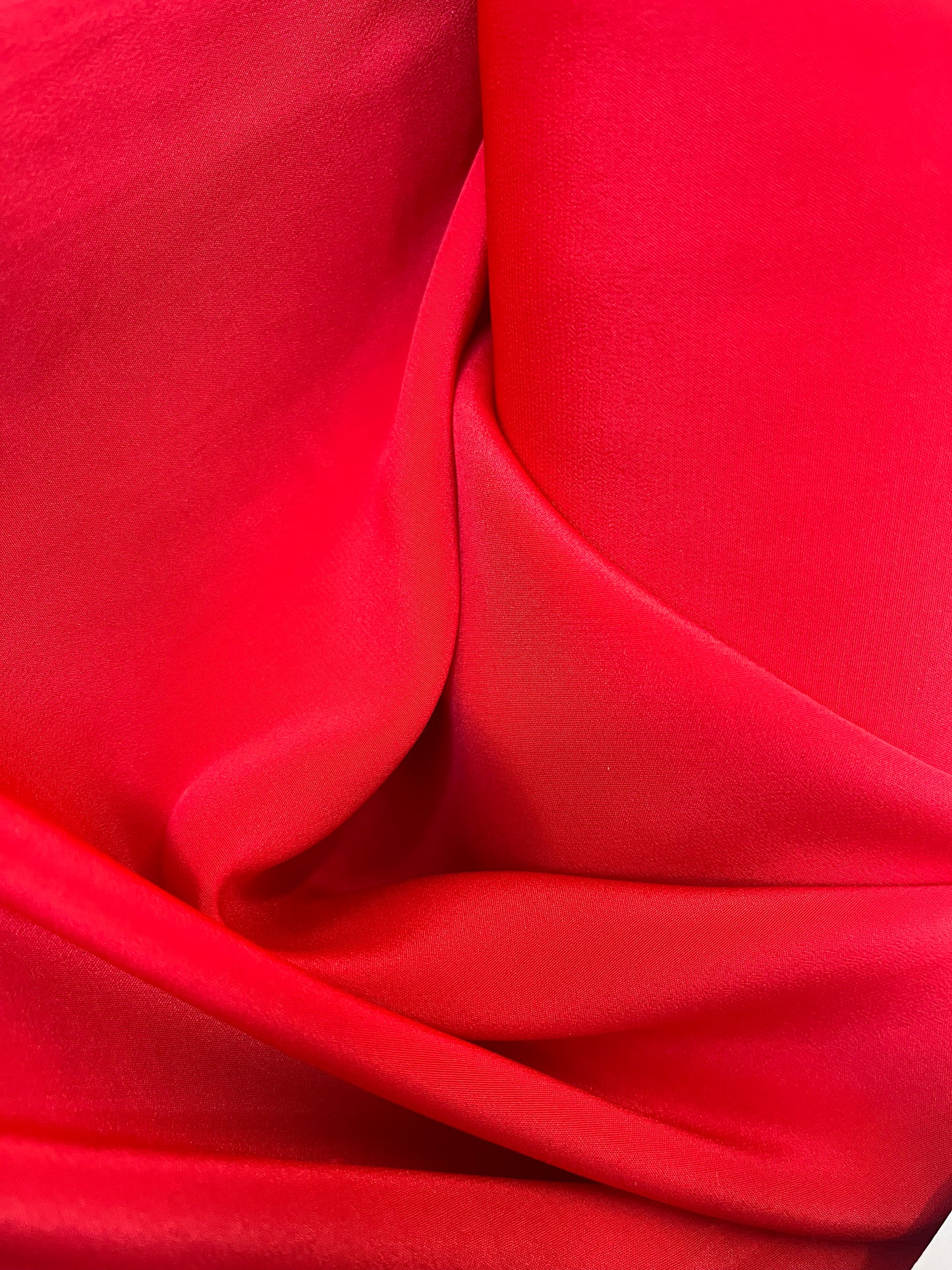 Silk Crepe de Chine - Scarlett Red
