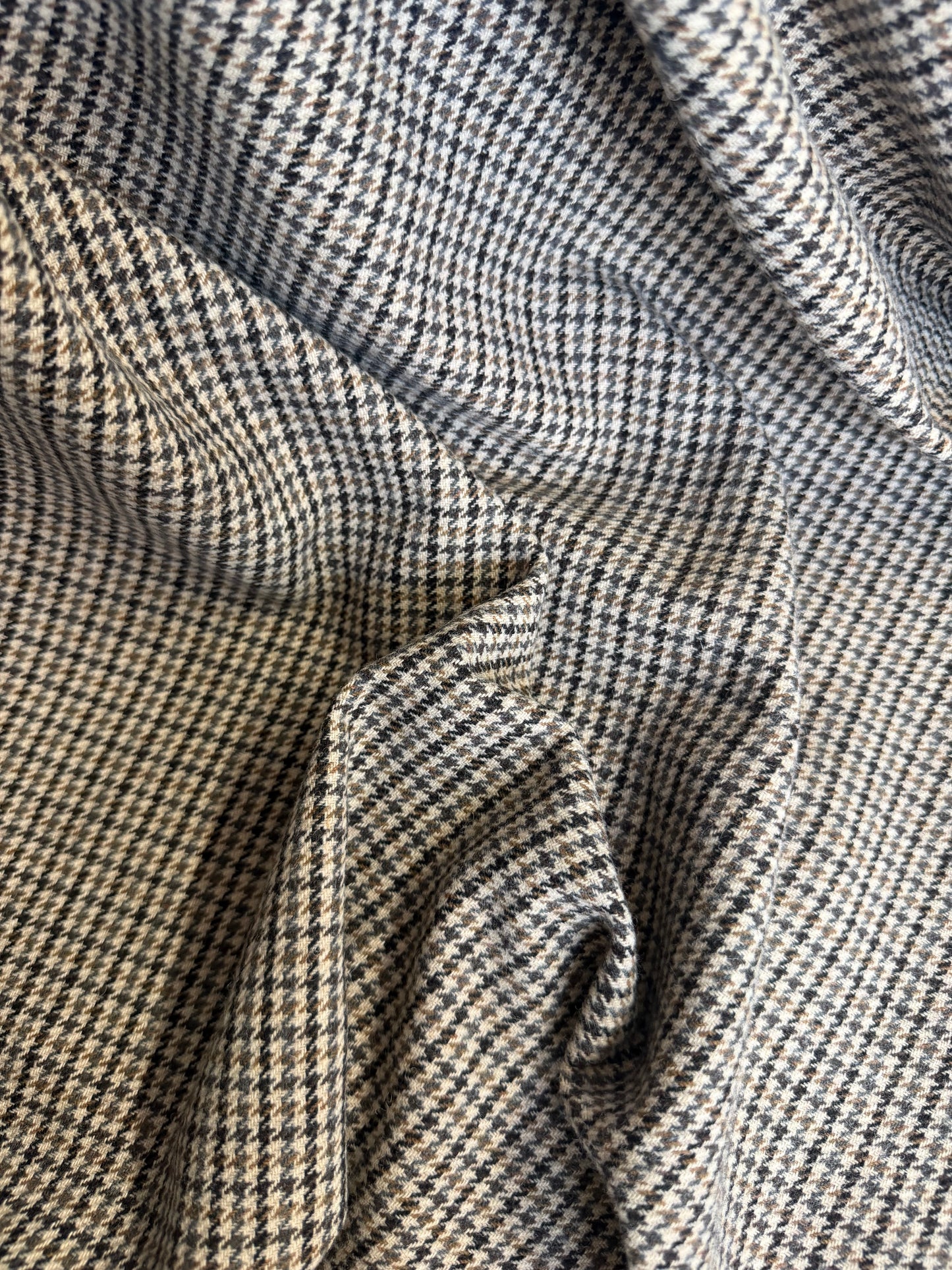 Heritage Label - Italian Houndstooth Wool Blend - Beige, Grey, Brown & Rust