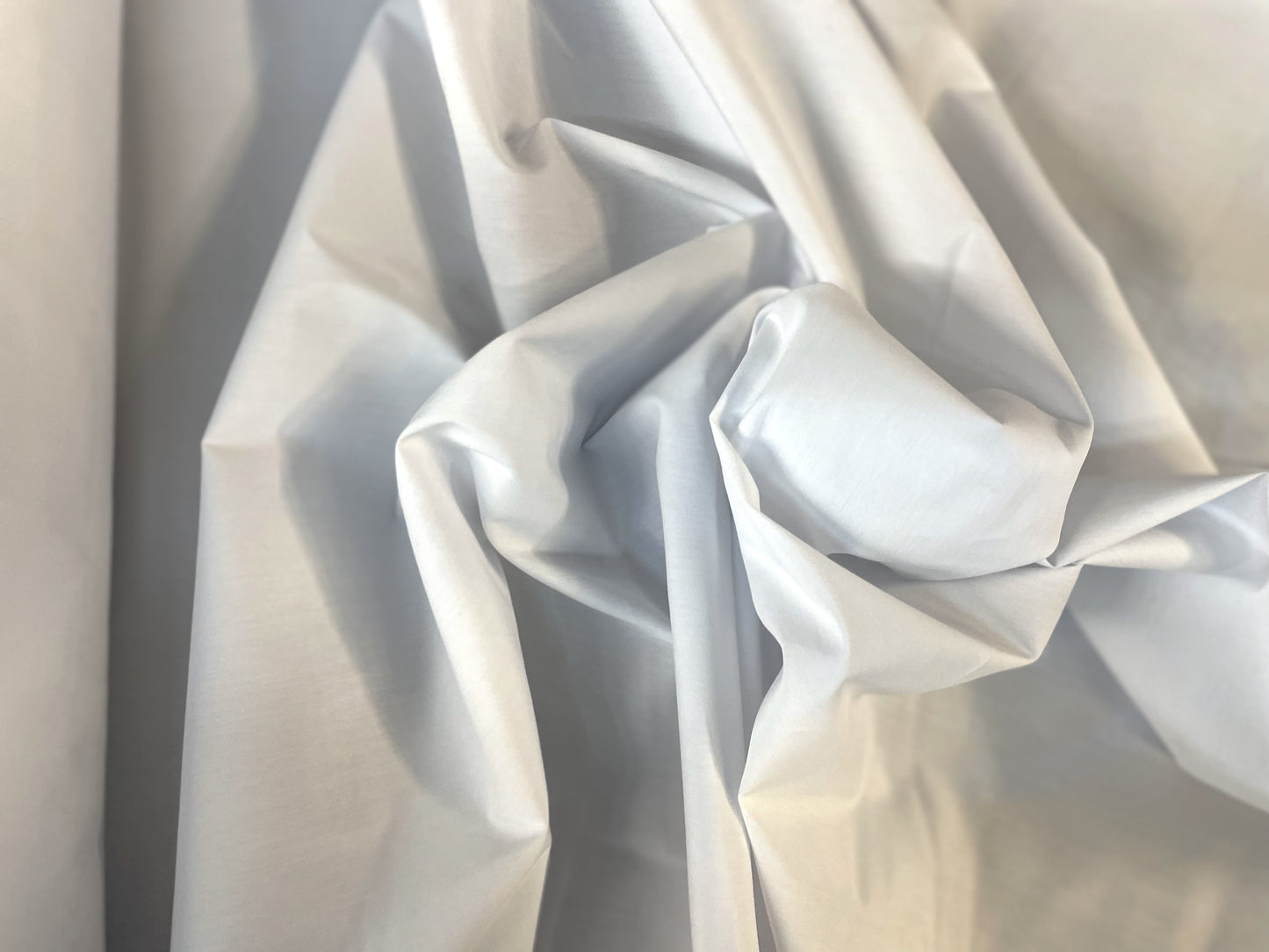 Stretch Cotton Sateen Shirting - White