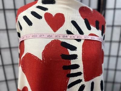 Beating Heart Linen Rayon: Black/Red/White