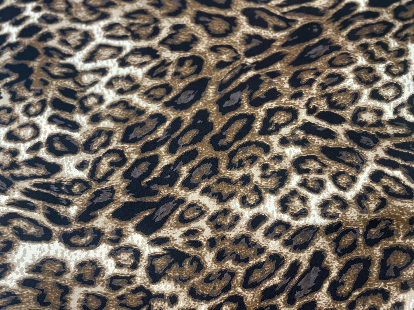 Printed Silk Crepe De Chine - Neutral Cheetah