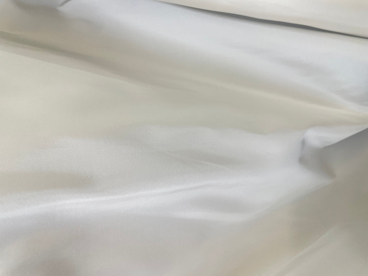 Fail Le Material Silk Faille - Ivory – metrotextilesnyc