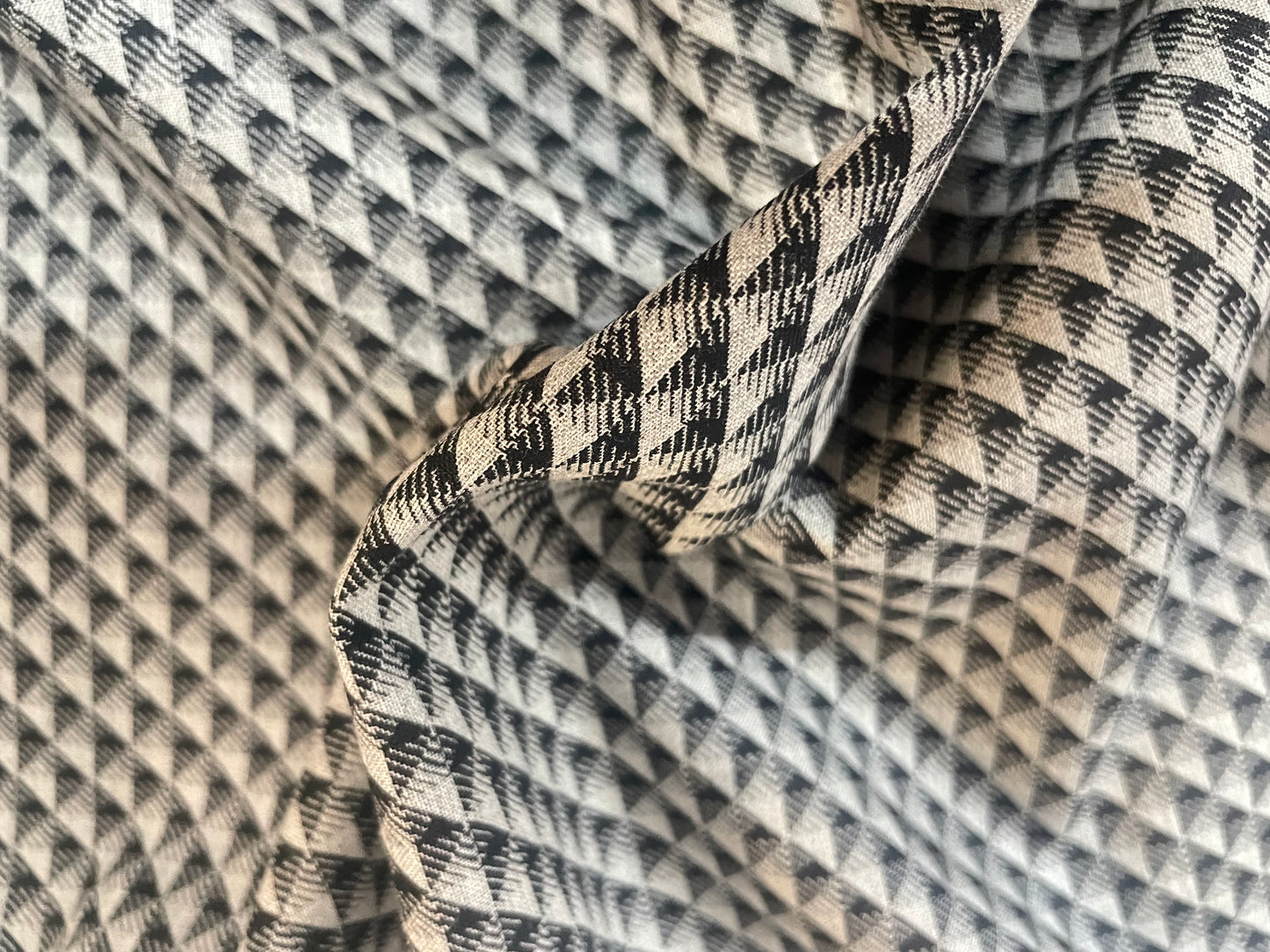 Italian Double-Sided Woven Cotton & Wool Blend - Geometric - Grey & Black