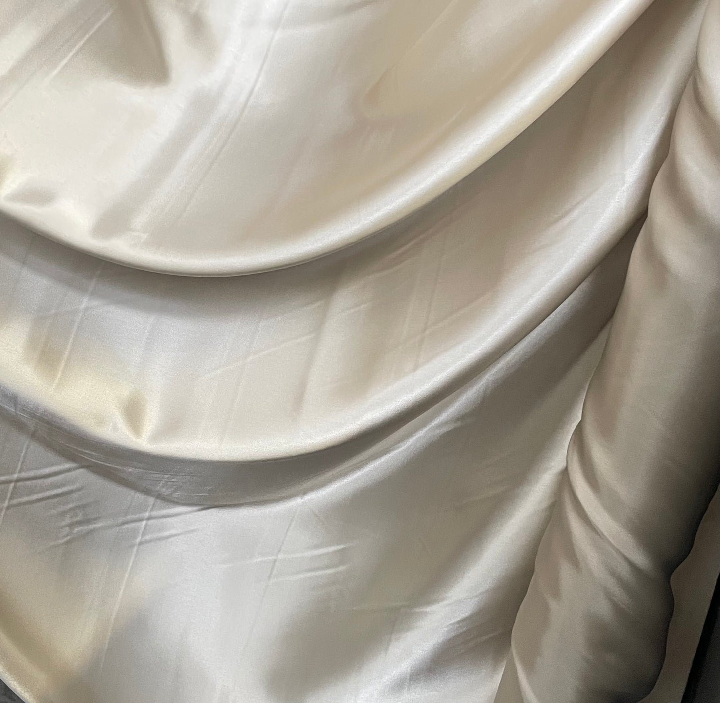 Poly Satin - Champagne Beige