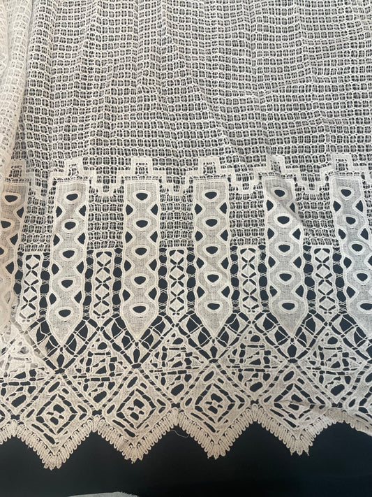 Modern Cotton Geometric Lace - Bright White