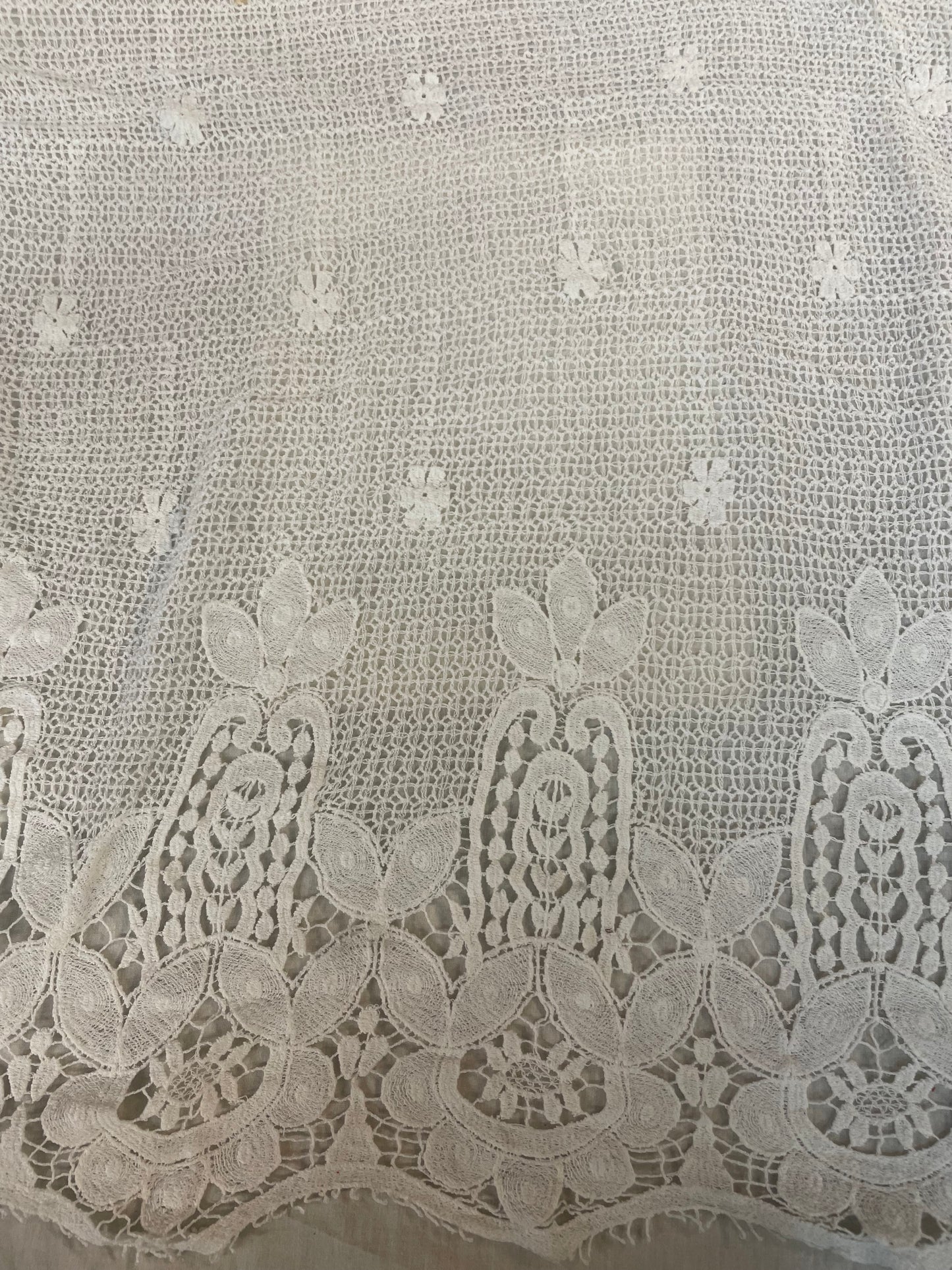 Modern Cotton Geometric Lace - Bright White