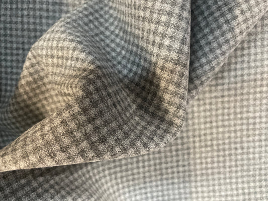 Designer Fused Wool Boucle - Mini Plaid Grey