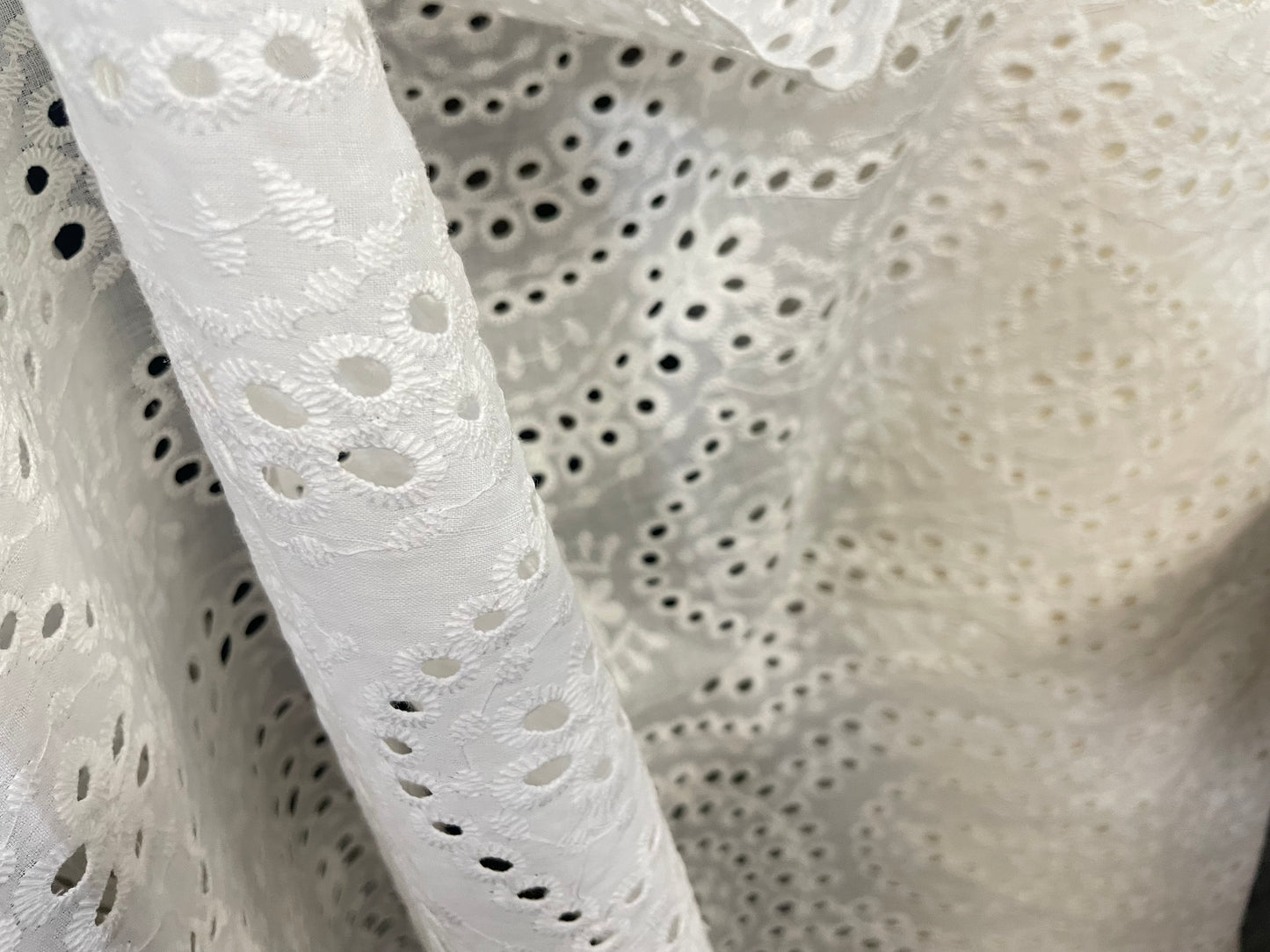 Flower Eyelet Embroidered Cotton - Ivory