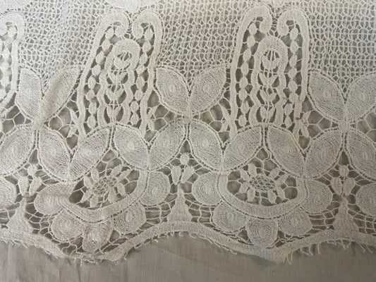 Modern Cotton Geometric Lace - Bright White