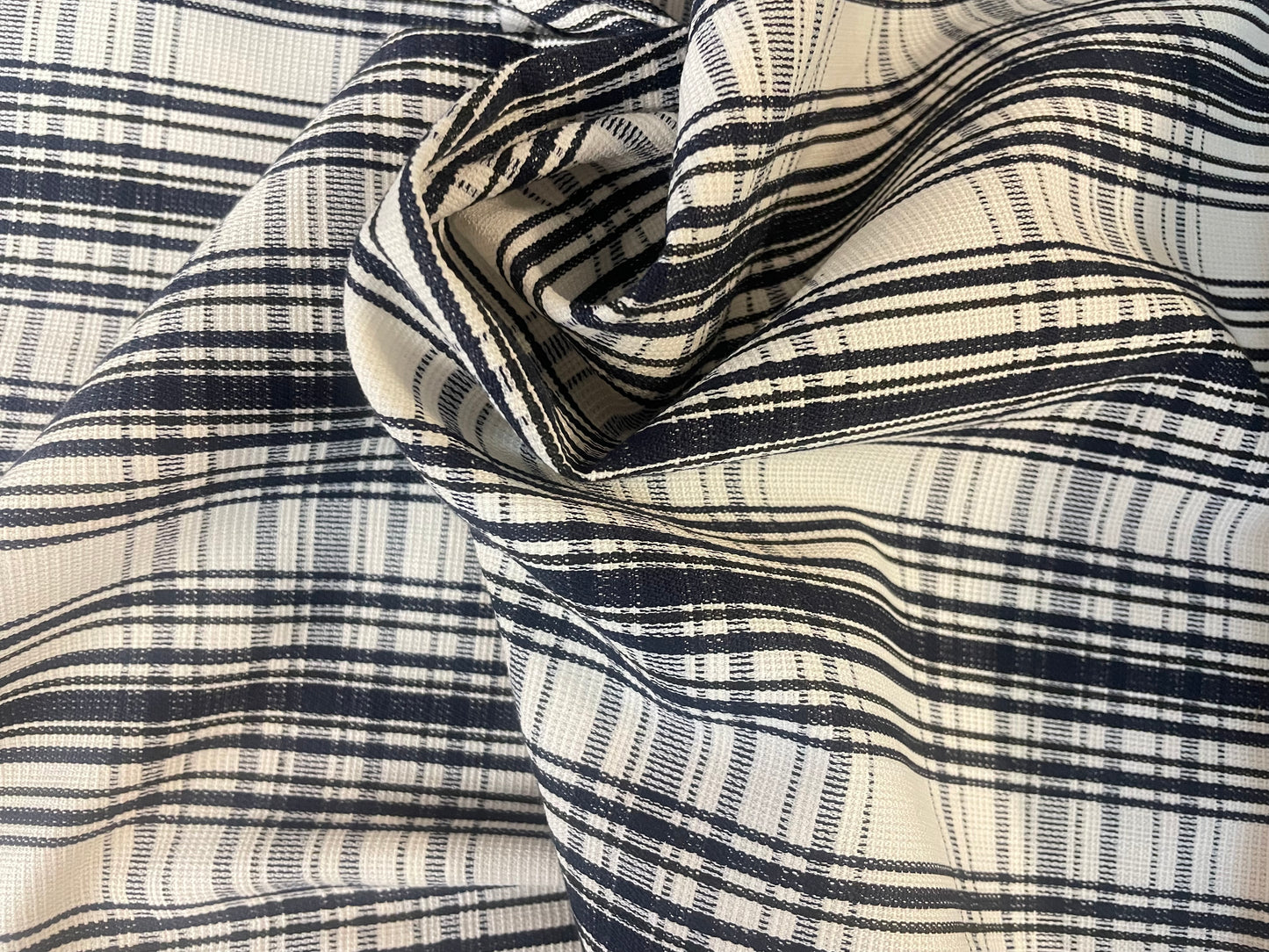 Stretch Textured Cotton Plaid Print - Navy & White