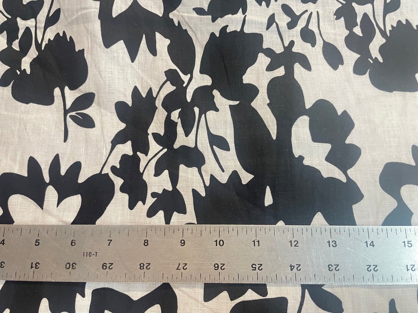 Modern Floral Printed Linen - Black & White