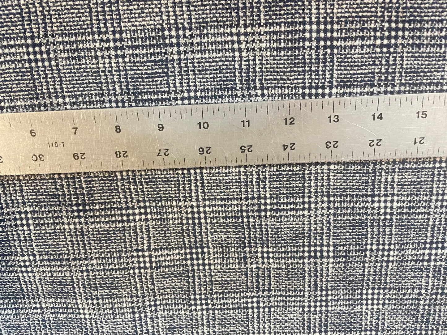 Textured Poly Rayon Suiting Fused - Plaid