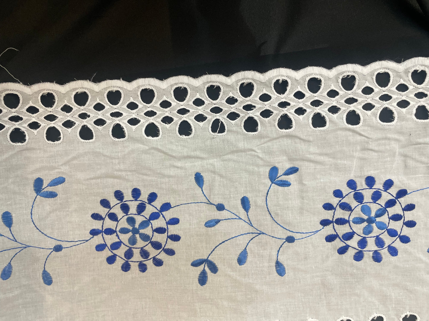 Eyelet & Floral Embroidered Cotton - White & Blue