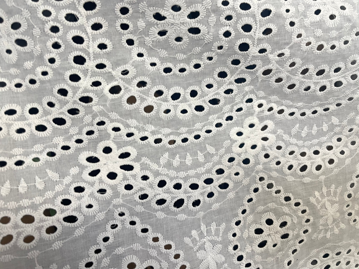 Flower Eyelet Embroidered Cotton - Ivory