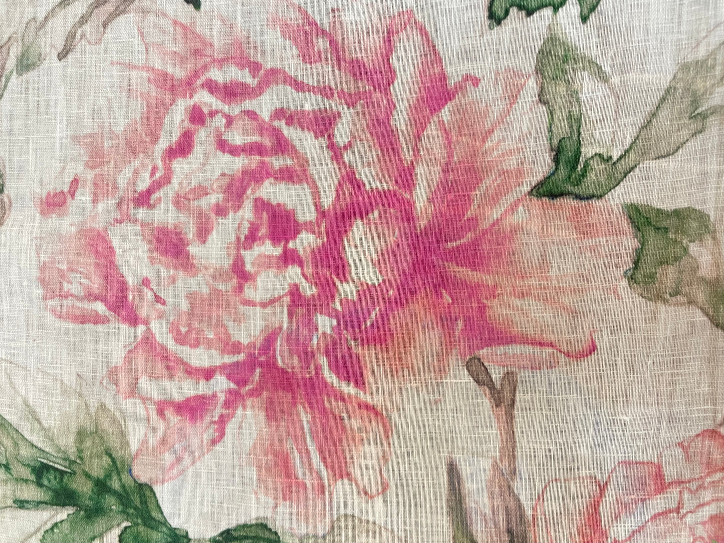 Watercolor Printed Linen - Fresh Peony