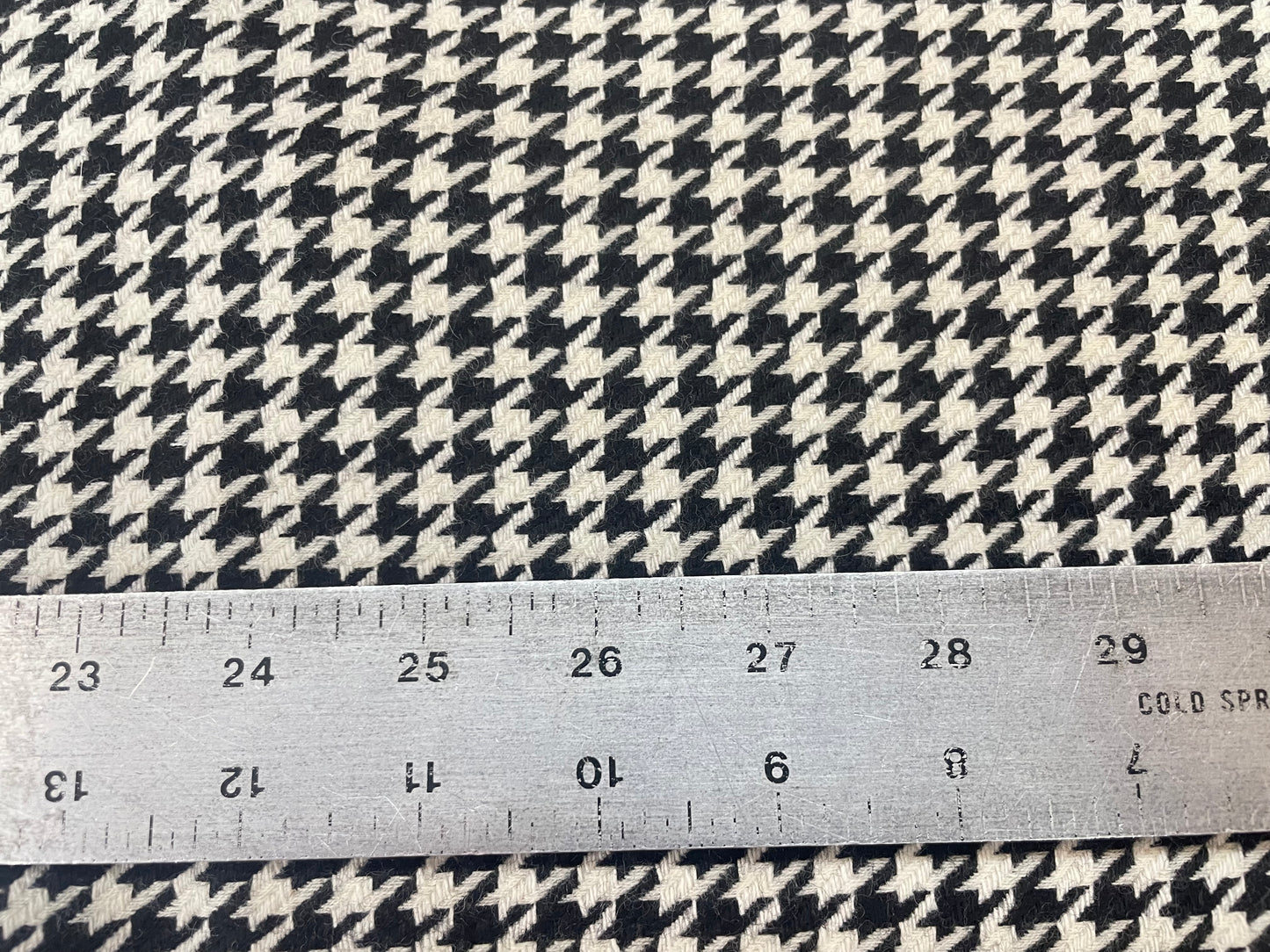 Italian Wool Houndstooth - Black & White