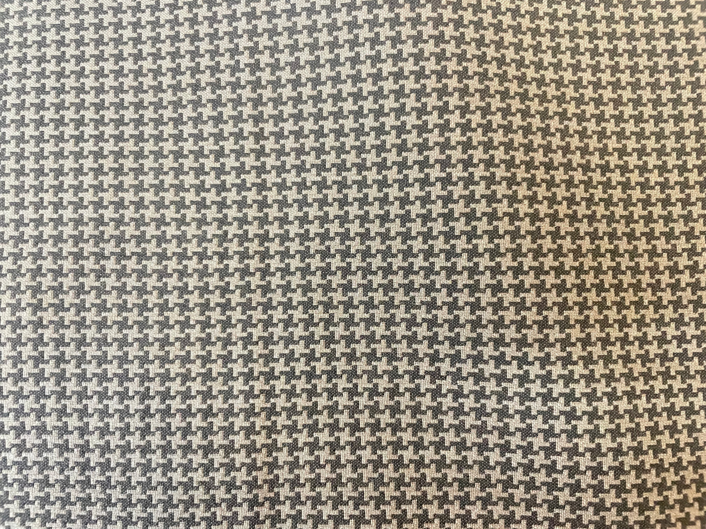 Italian Double-Sided Cotton & Wool Blend - Houndstooth - Brown & Taupe