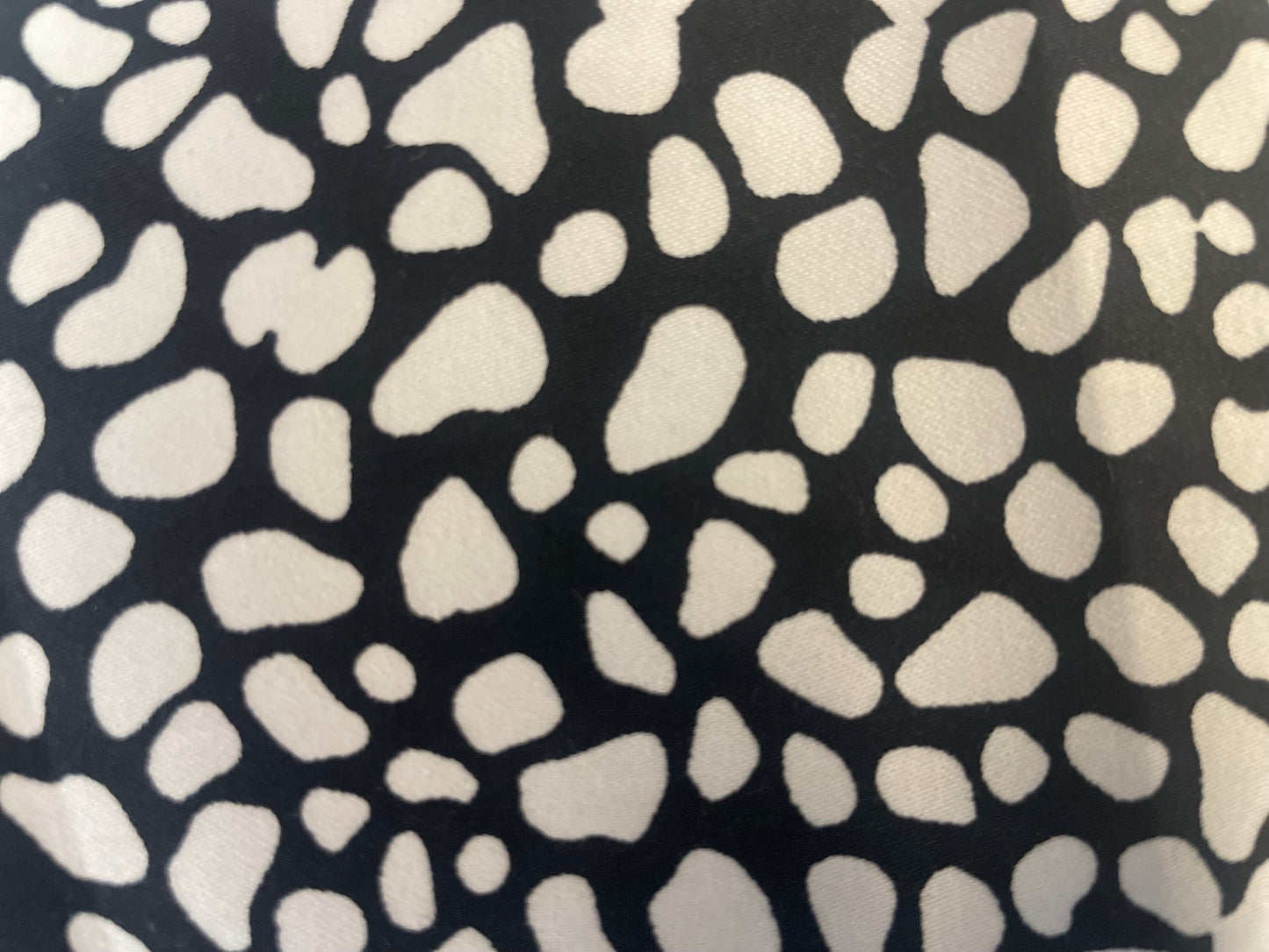 Italian Pebble Printed Cotton Sateen - Black & White