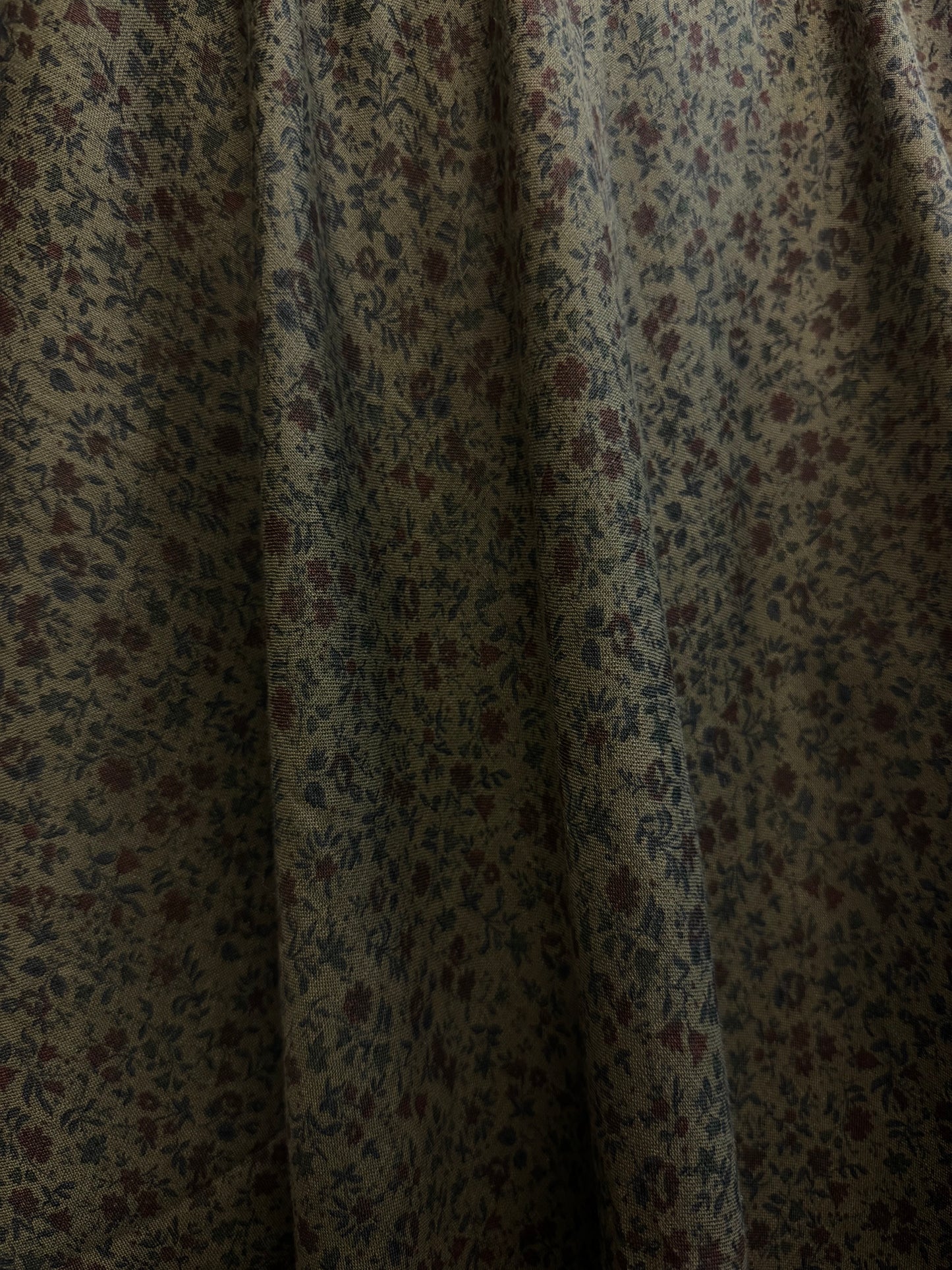 Floral Printed Linen - Olive Green & Dark Red
