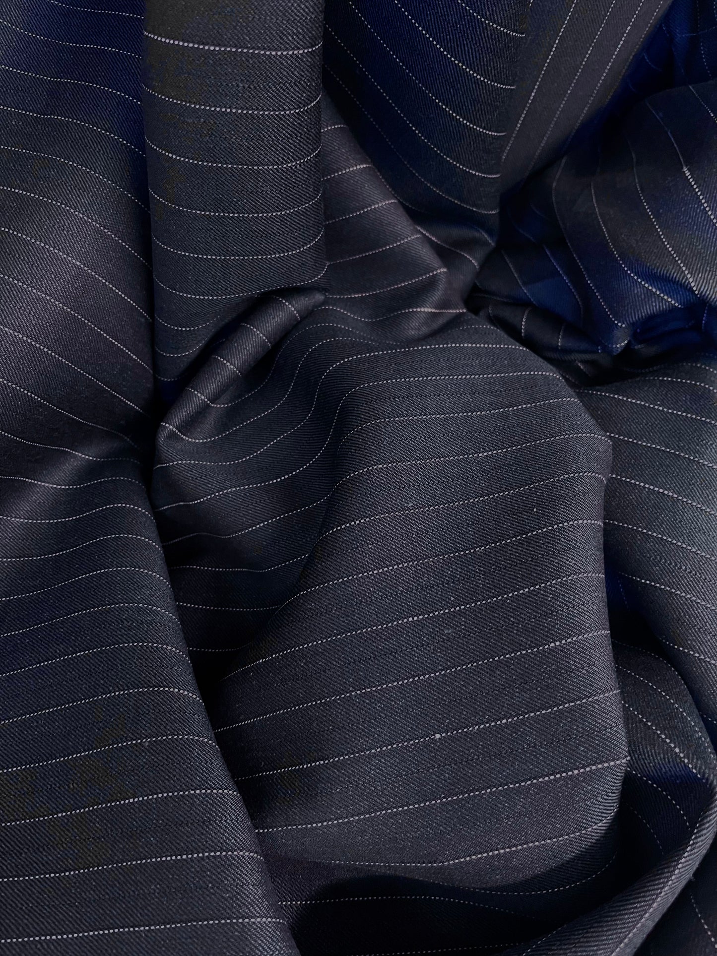 Italian Virgin Wool & Linen Suiting - Navy & White Pinstripe