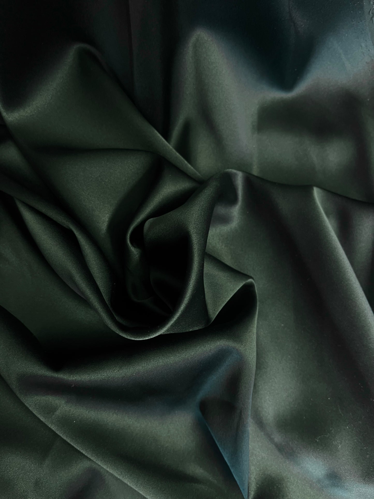 Silk Charmeuse Wide Stretch - Hunter Green - 19mm Designer