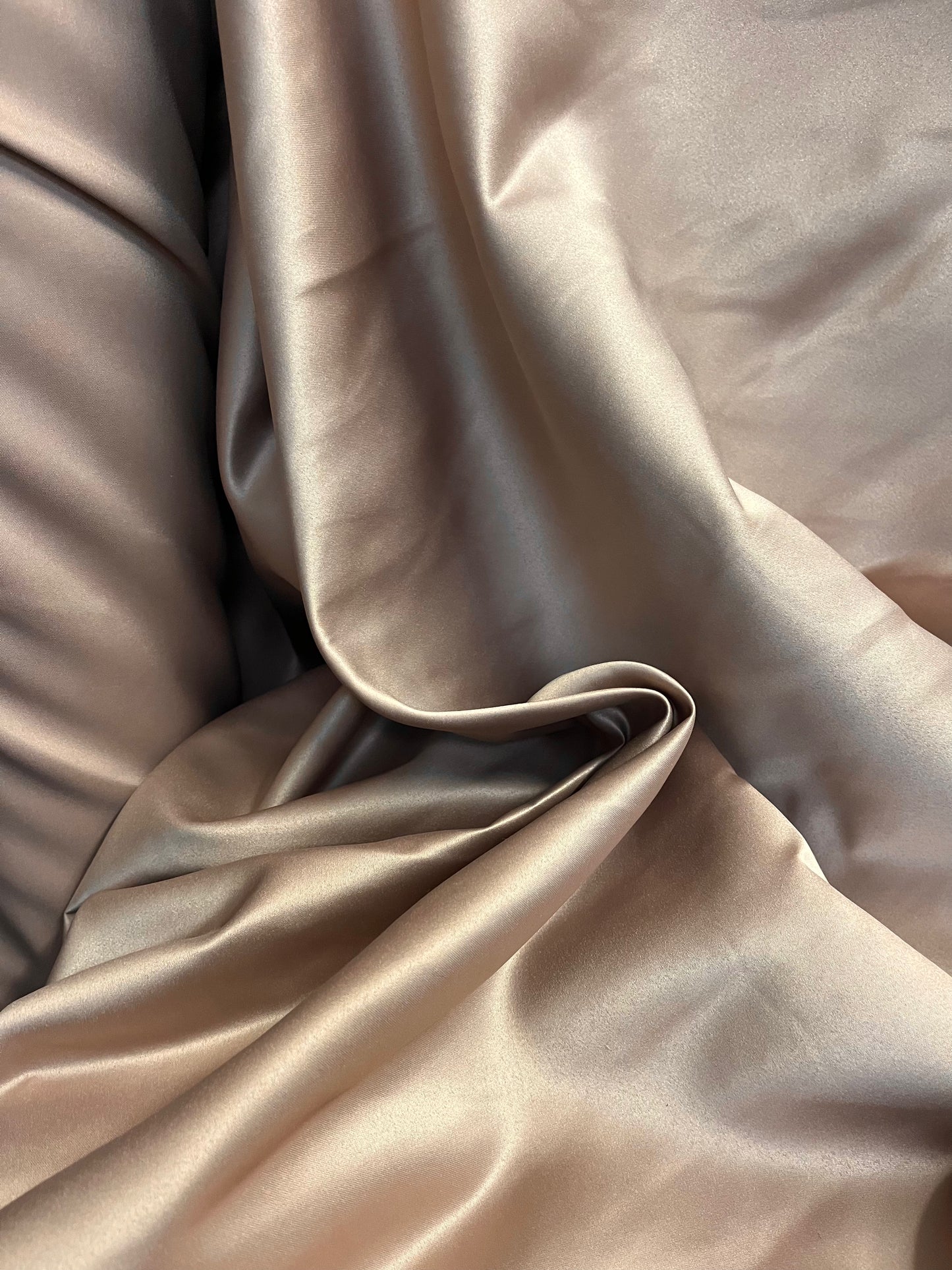 Poly Satin - Fawn Brown