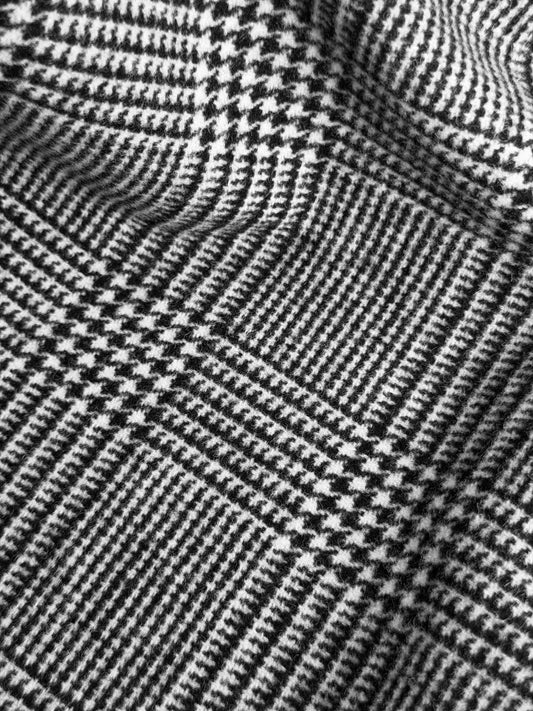 Heritage Label - Italian Houndstooth Plaid Wool - Black & White