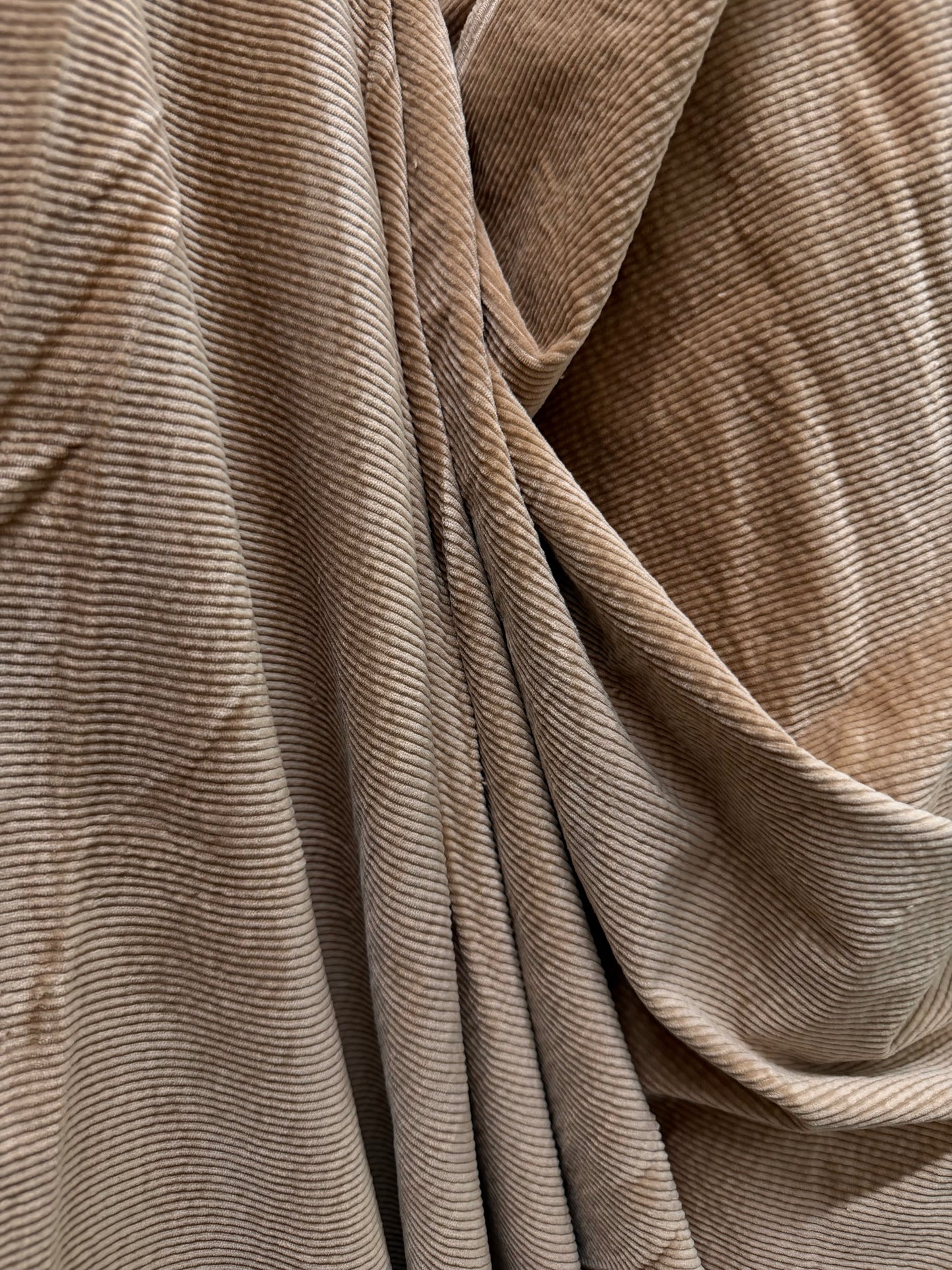 Italian Stretch Corduroy - Teddy Brown