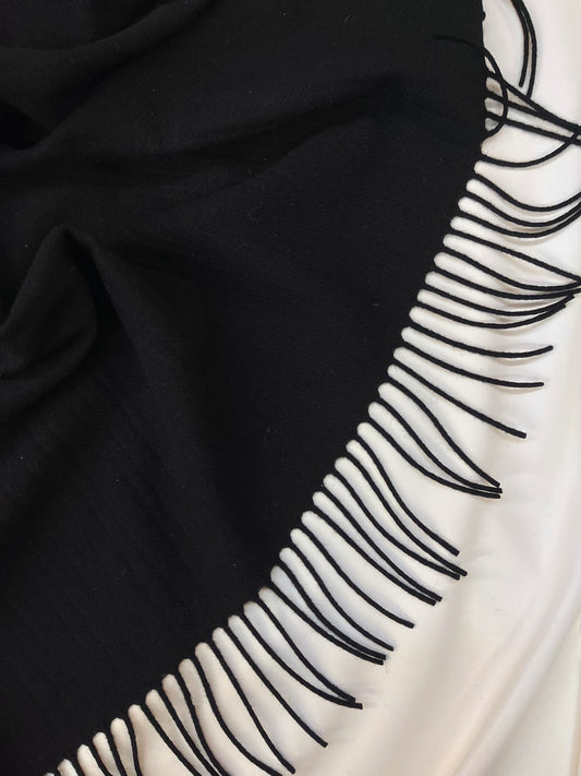 USA Fringe Textured Virgin Wool - Jet Black