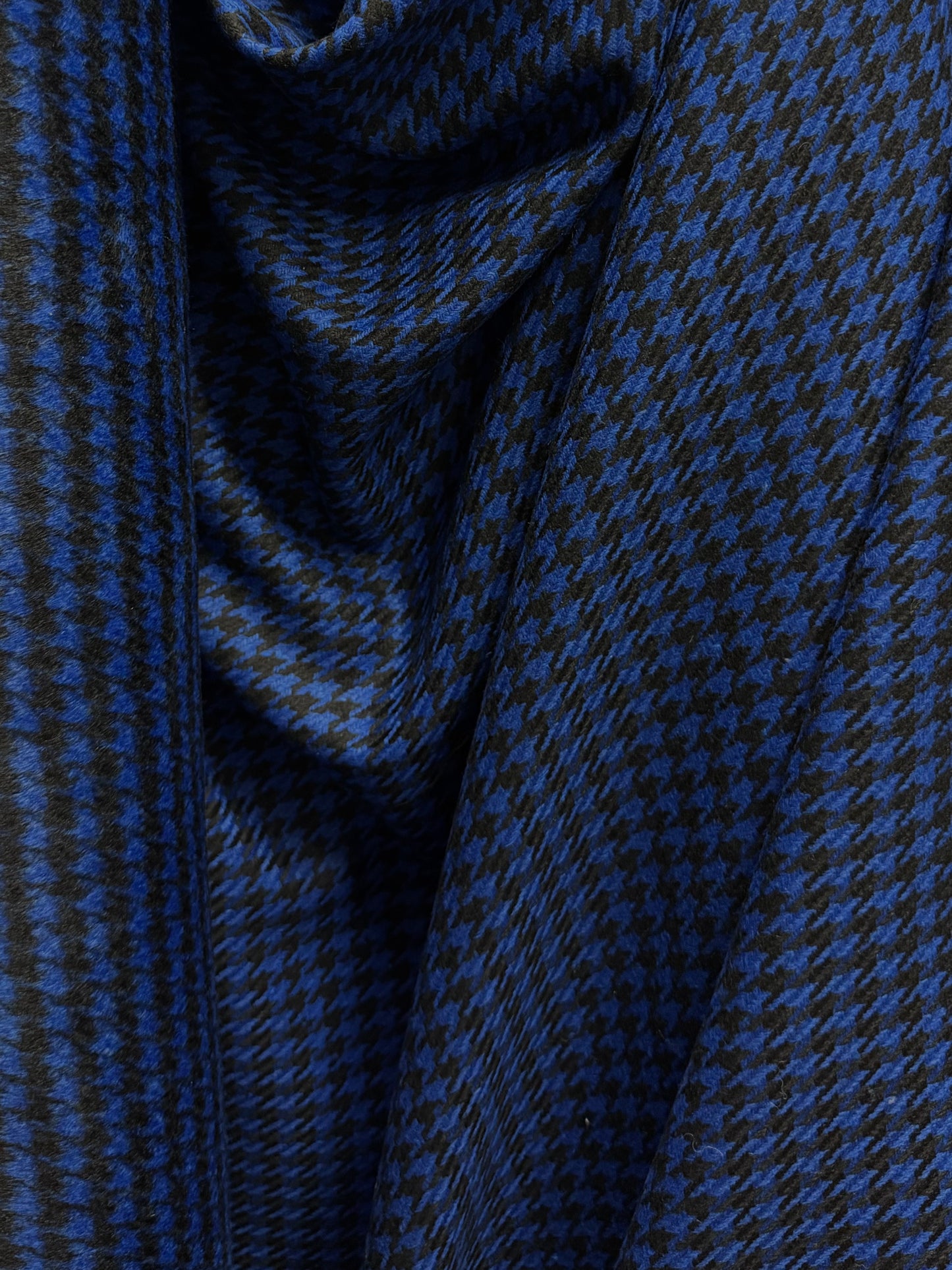 Heritage Label - Italian Houndstooth Wool Blend - Blue & Black