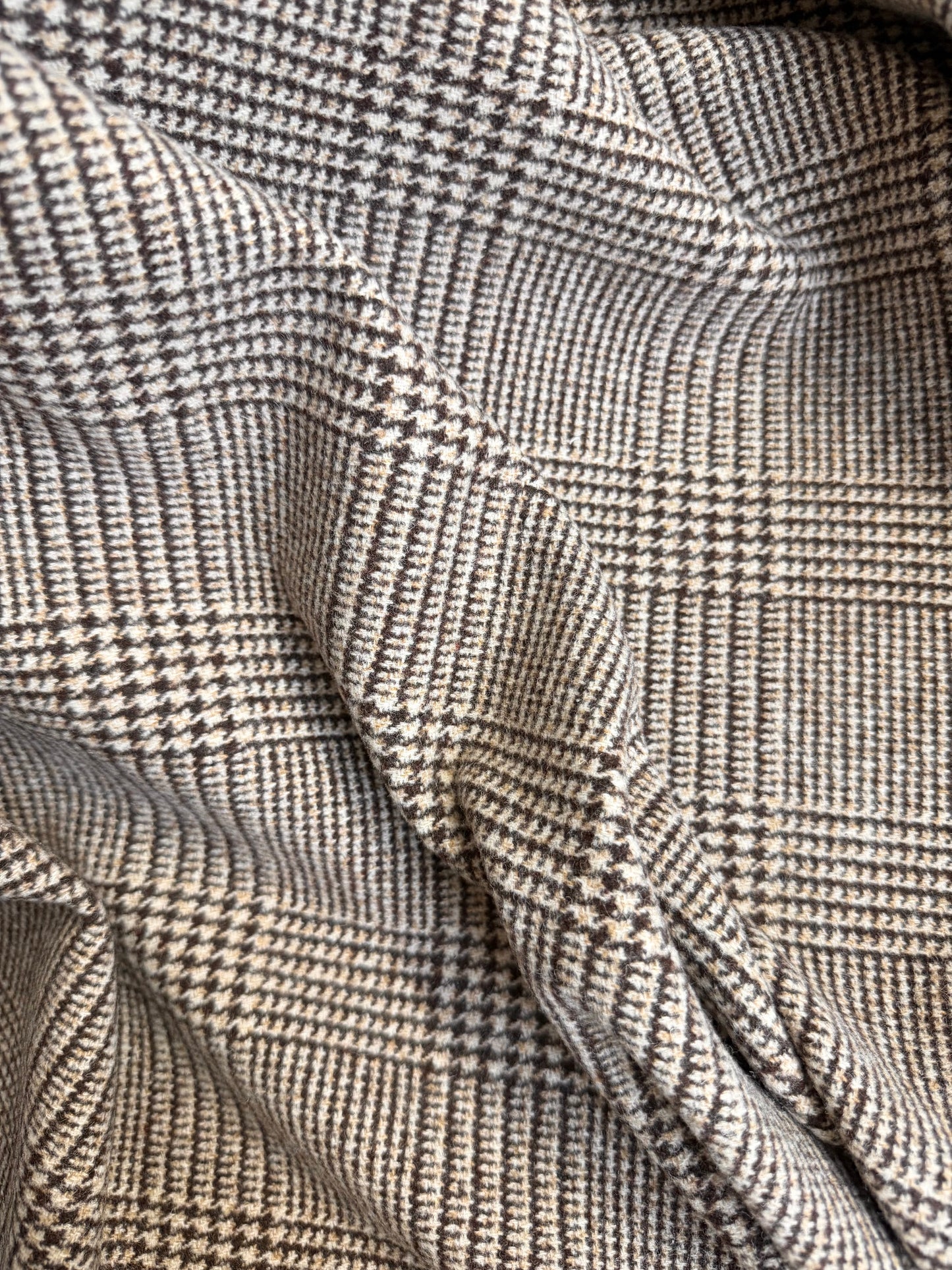 Heritage Label - Italian Houndstooth Plaid Wool - Chocolate Brown & White