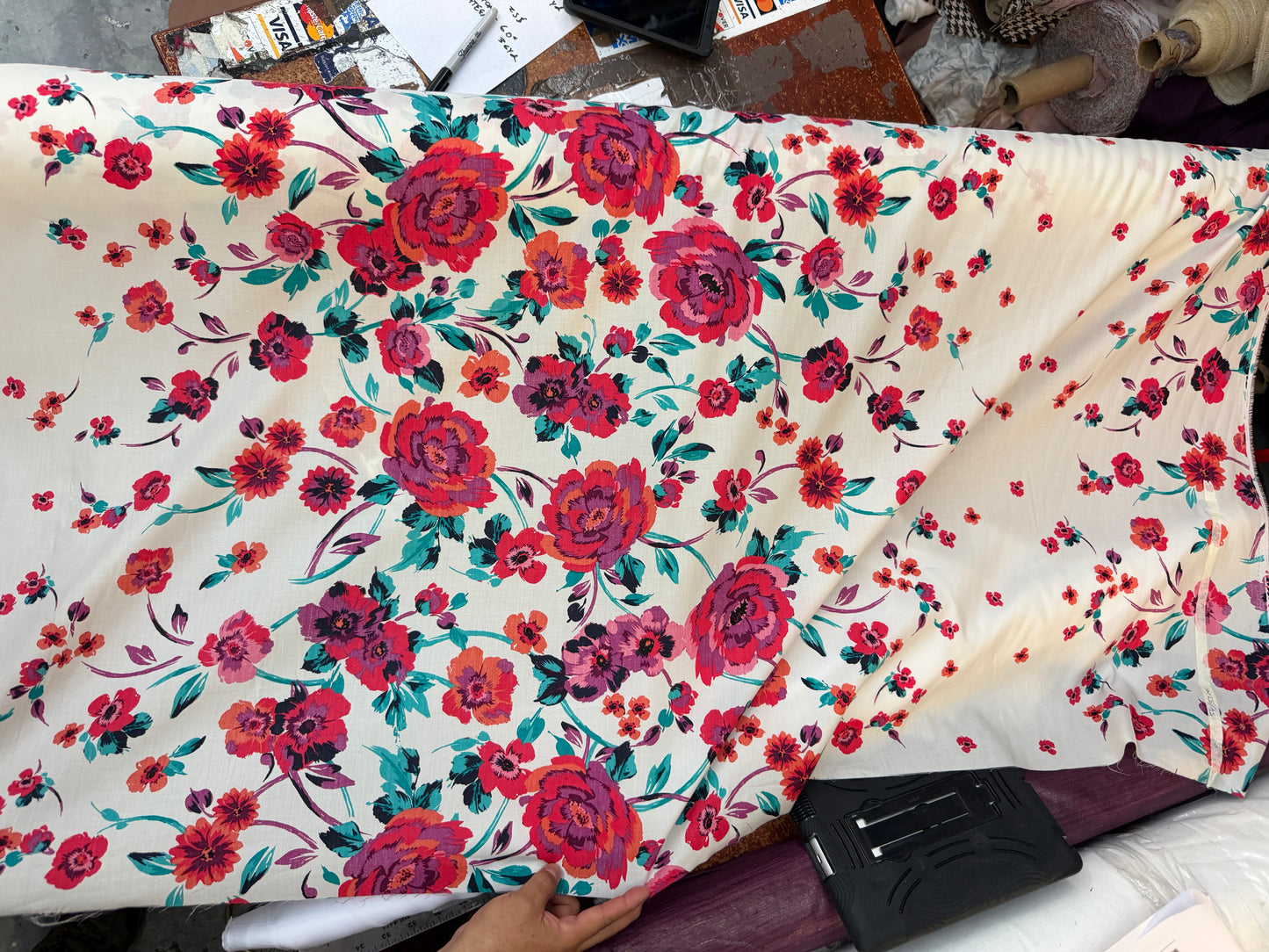 Cotton Sateen - Floral Boarder Print