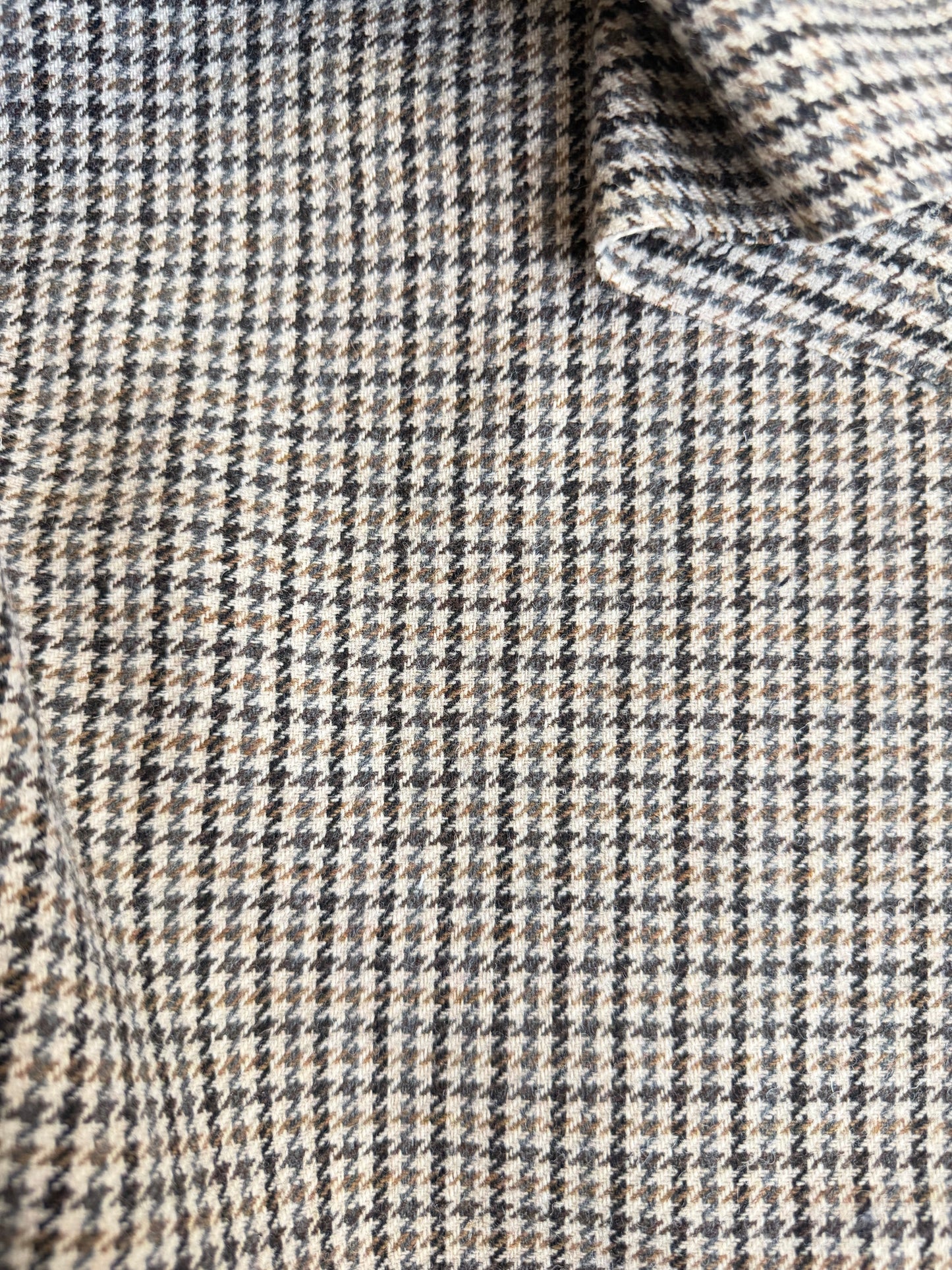 Heritage Label - Italian Houndstooth Wool Blend - Beige, Grey, Brown & Rust