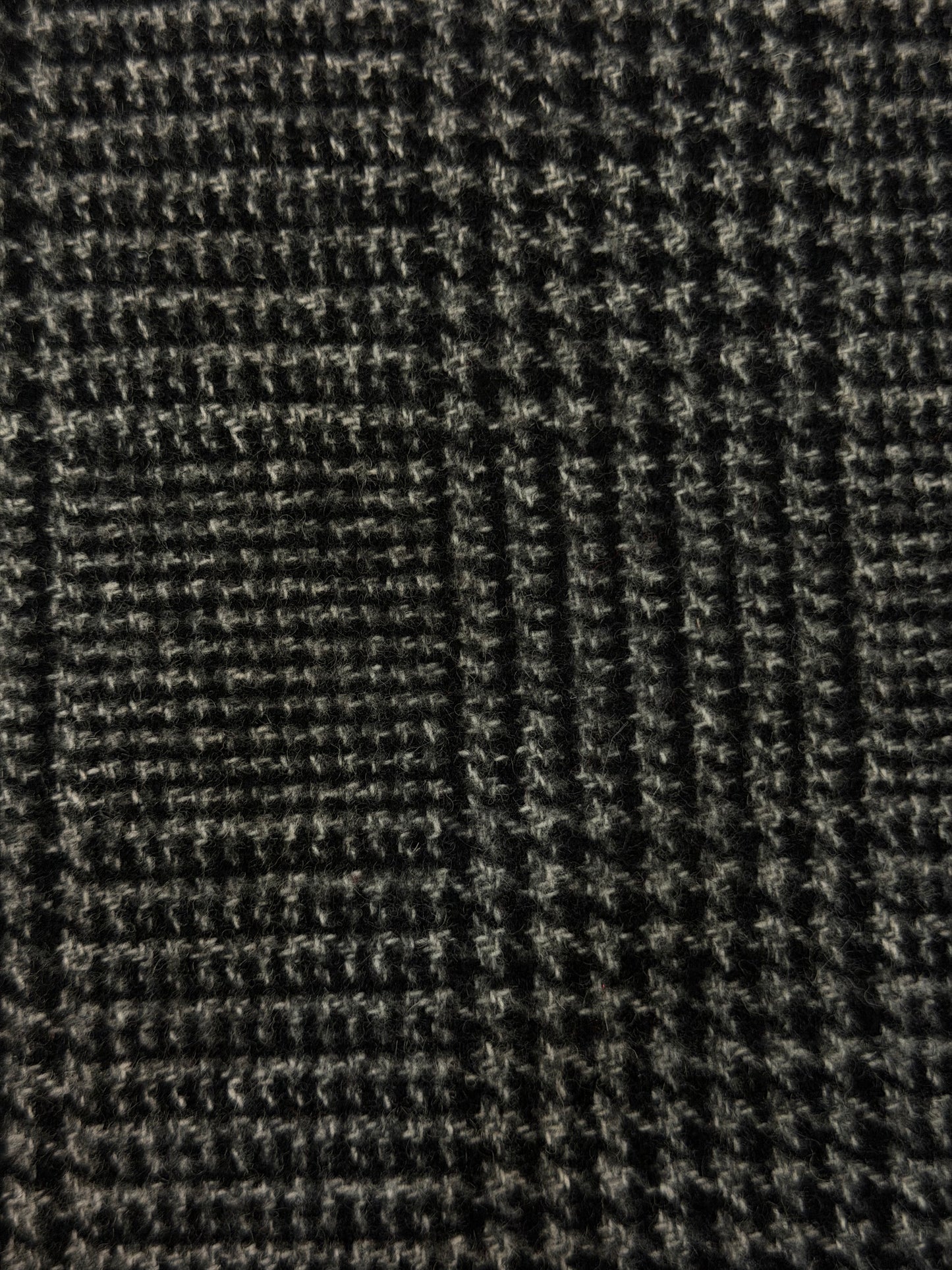 Heritage Label - Italian Houndstooth Plaid Wool - Grey & Black