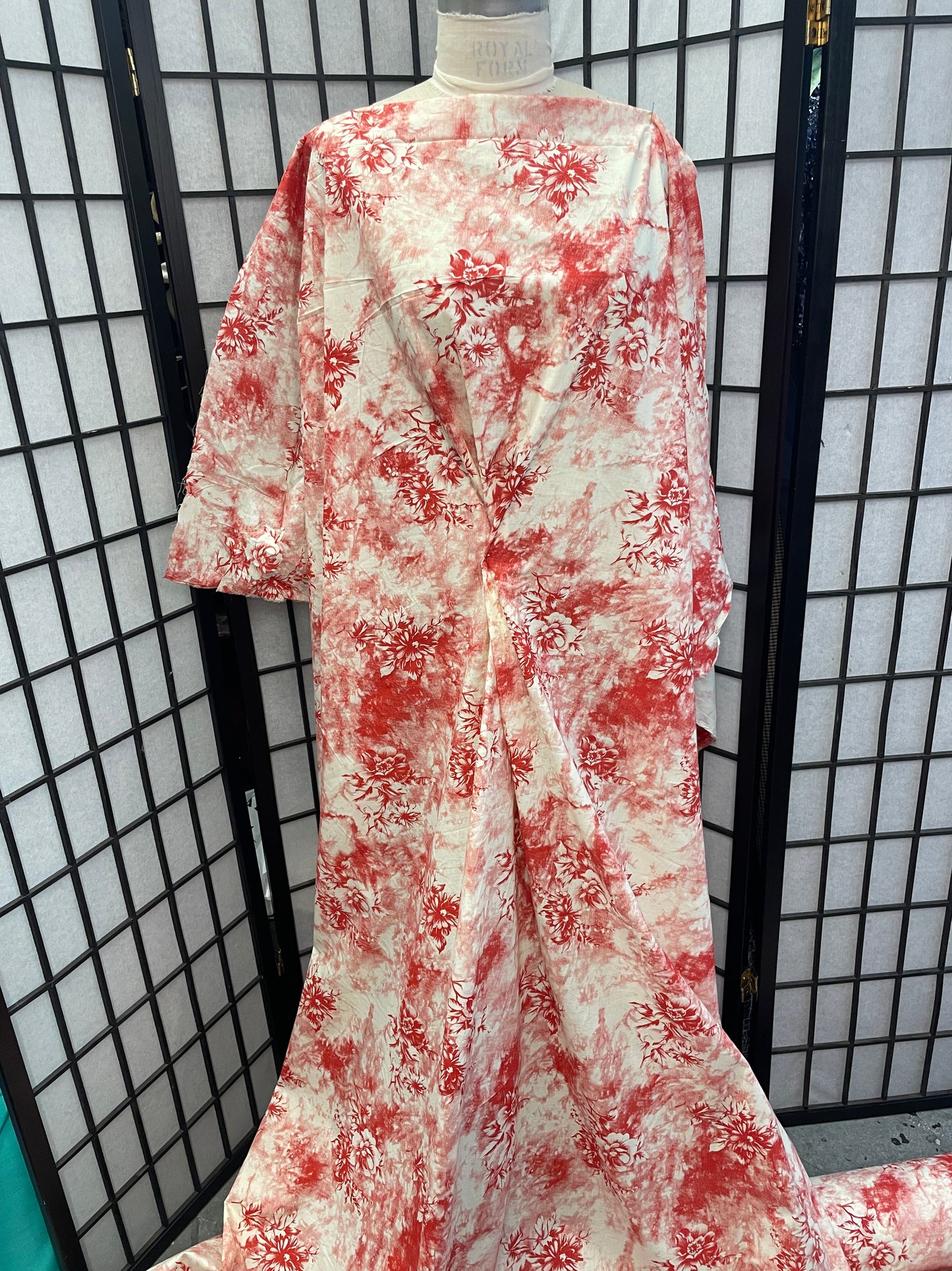 Floral Laser Print Stretch Cotton - Red / Ivory